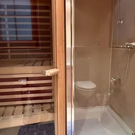 Luxurious Flat With Jacuzzi Sauna Schonried