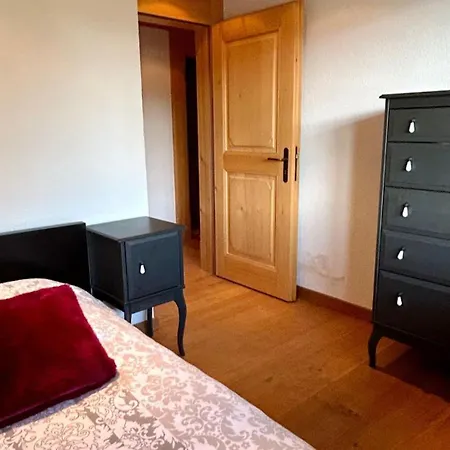 Luxurious Flat With Jacuzzi Sauna Apartment