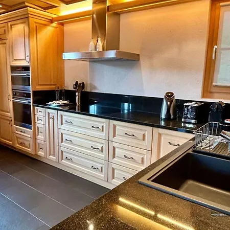 Luxurious Flat With Jacuzzi Sauna *