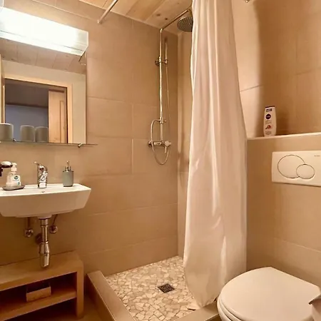 Apartment Luxurious Flat With Jacuzzi Sauna Schonried